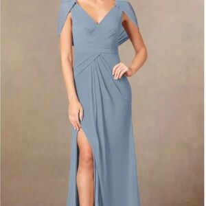 Elegant Blue Evening Gown